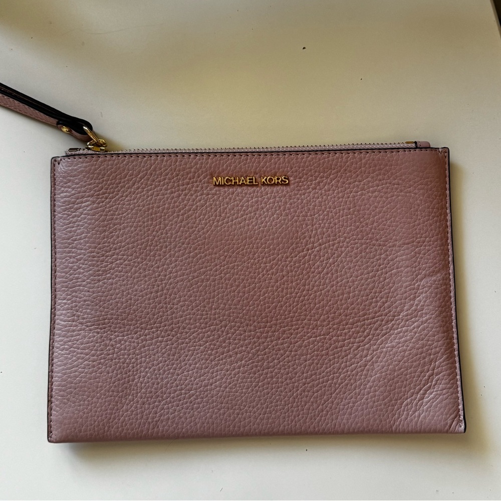 Michael Kors Wristlet